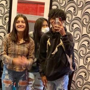 Meet your Posher, Isaiah